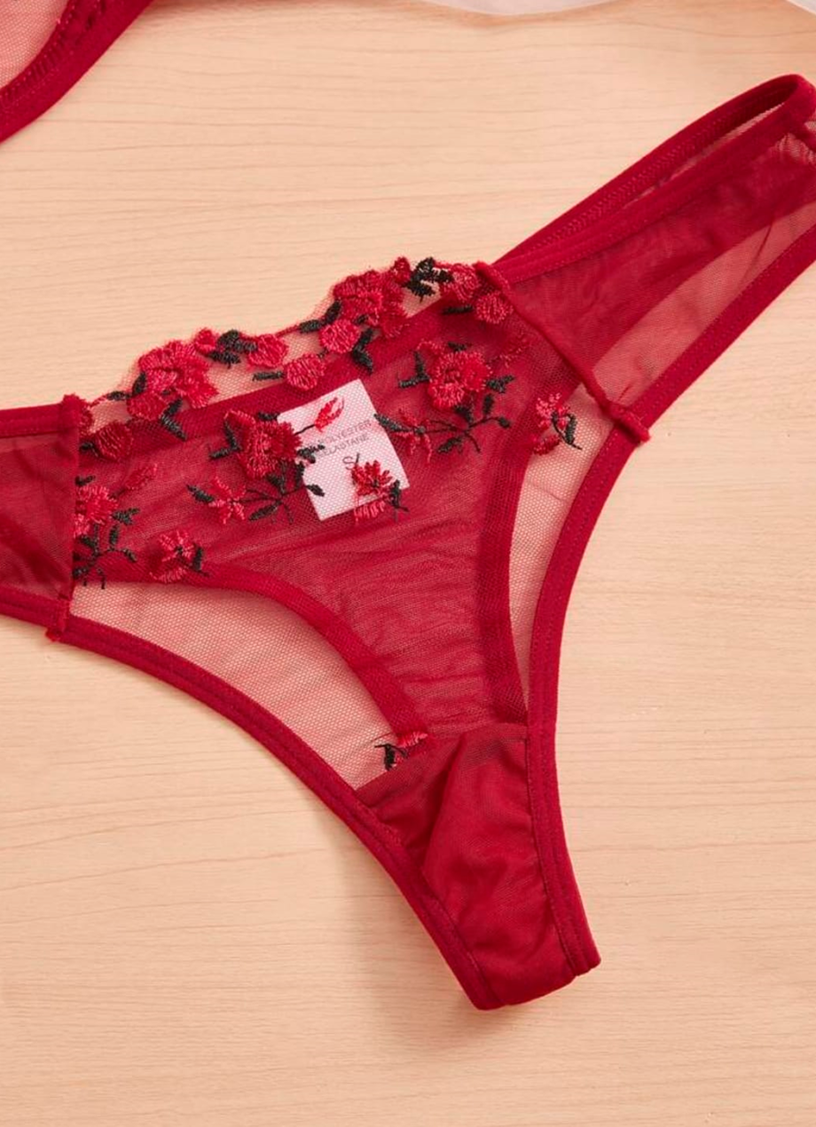 Set Seducción Carmesí Floral